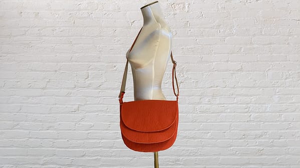 Sac besace Pinatex orange. Mode éthique respectueuse de la nature- Vegan